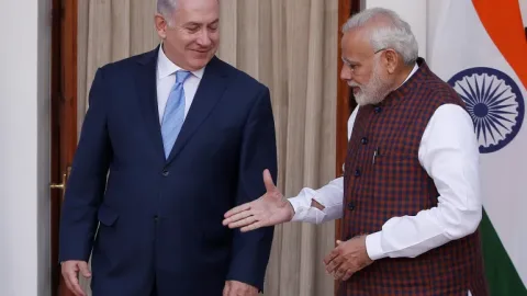 Netanyahu: İsrail &ldquo;radikal oxlara&rdquo; qarşı regional ittifaq quracaq