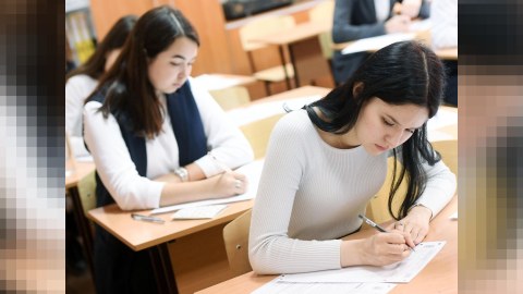 Ermənistanda şagirdlər Azərbaycan dilini seçir