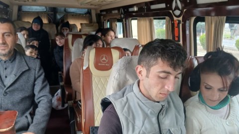 Ağdərənin 4 kəndinə 63 ailə yola salındı