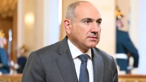 Paşinyan Polşaya niyə gedib...