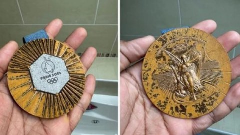 İdmançılarımız olimpiya medallarını geri qaytarırlar