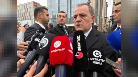 Paşinyan Bakıya dəvət olunub? - Nazirdən rəsmi cavab