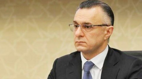 Estetik əməliyyat üçün 45 həkimə icazə verilib - Nazir