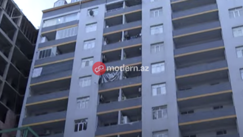 Xırdalanda 13-cü mərtəbədən yıxılan oğlan sağ qaldı