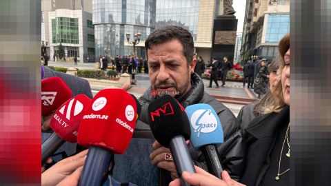 Xocalı şəhidinin oğlu: 160-dan çox insanı çıxarsa da, özü qaldı