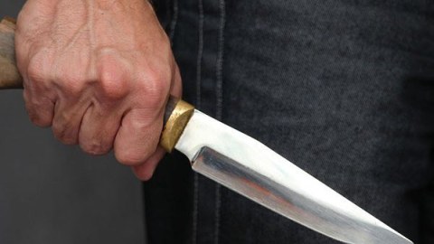 Şamaxıda 17 yaşlı oğlan anasını ÖLDÜRÜB