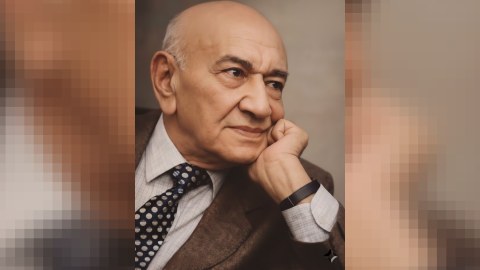 Məhəbbətin çiçəklənir ürəyimin yarasında