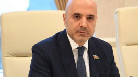 Turizm şirkətlərinin qeydiyyatı&nbsp;məcburi aparılsın! - TƏKLİF