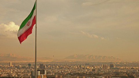 İranda raket bazaları hədəfə alındı