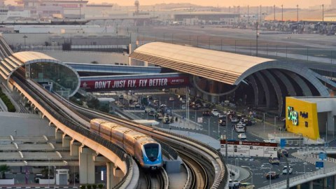 Dubay aeroportu&nbsp;ilk sərnişin təyyarəsini yola saldı - YENİLƏNİB