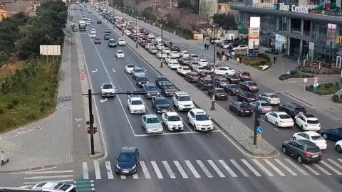 Sıxlıq olan yolların SİYAHISI