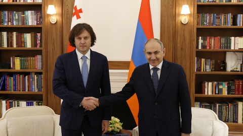 Paşinyan bu gün Gürcüstana gedir