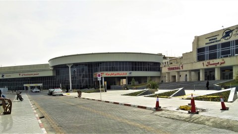 Tehranda hava limanına hücum edilib