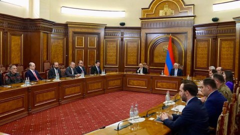 Paşinyan üçüncü dəfə Təhlükəsizlik Şurasını topladı