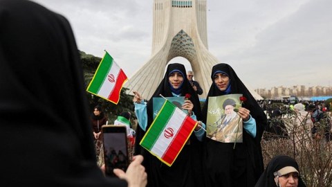 Tehran milyardlarla dollar itirəcək - İrana gözləmədiyi ölkədən zərbə