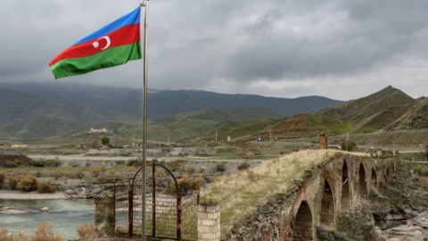 Azərbaycanın&nbsp;İranla sərhədə hərbi texnika yığması dezinformasiyadır - MEDİA