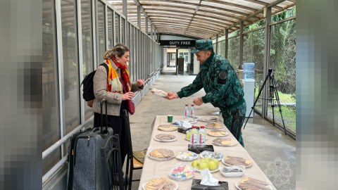 Daha 5 nəfər İrandan Azərbaycana təxliyə olundu - FOTO
