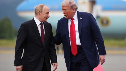 Putinlə Tramp İranı müzakirə etdi