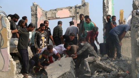 175 məktəblinin öldüyü hücuma&nbsp;kim cavabdehdir?