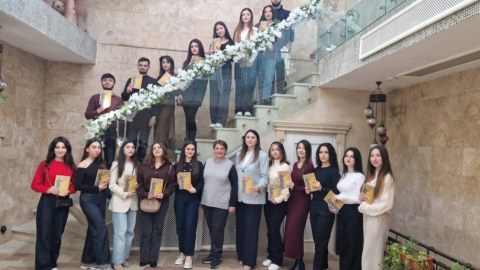 Tələbələr&nbsp;&ldquo;Ədibin Evi&rdquo;ndə - FOTOLAR