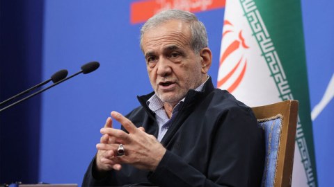 Pezeşkian: ABŞ bazalarını vurmağa davam edəcəyik!