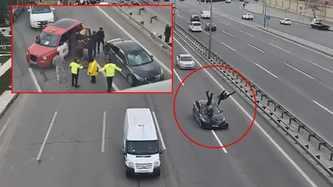 Aeroport yolunda iki piyadanı maşın vurdu - VİDEO