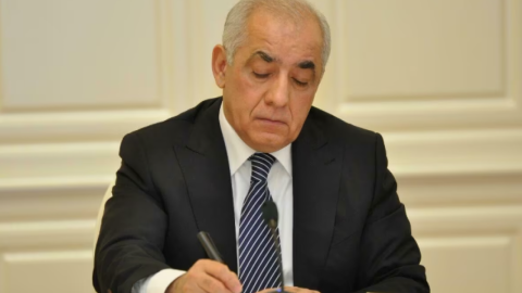 Əli Əsədov daha bir qərar&nbsp;imzaladı