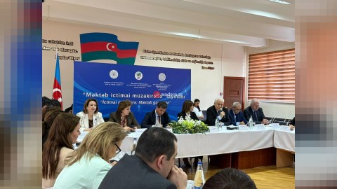 İbtidai siniflərdə tədris mütləq Azərbaycan dilində olmalıdır - MÖVQE
