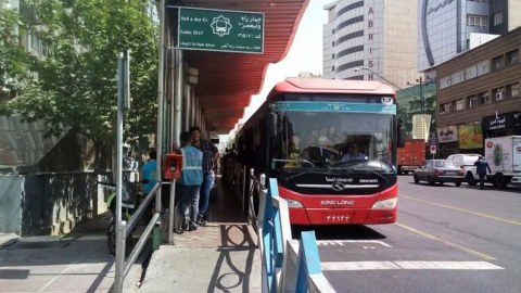 Tehranda ictimai nəqliyyat pulsuz olacaq