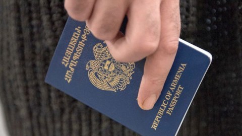 Azərbaycandan köçən 34 576 nəfərə Ermənistan vətəndaşlığı verilib