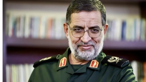 İranda daha bir general öldürüldü