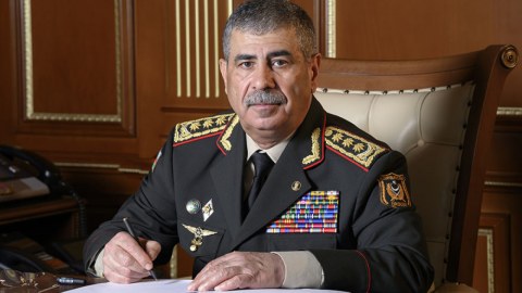 Müdafiə nazirindən Türkiyə və Qətərə BAŞSAĞLIĞI
