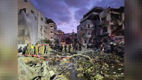 Tel-Əviv ətrafında kaset bombalı hücum: yaralananlar var