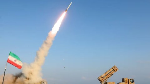 Bəhreyn İrana məxsus 145 raketi zərərsizləşdirib