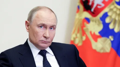 Putin Çinə gedir