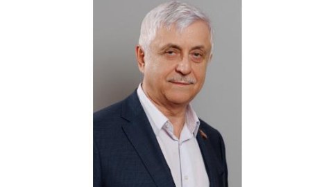 70 yaşlı deputat&nbsp;müharibəyə yollandı