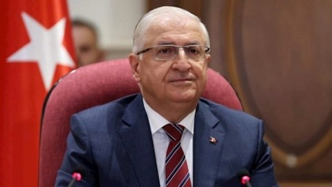 Yaşar Gülər iranlı həmkarına zəng etdi