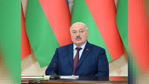 Tramp Lukaşenko ilə görüşə hazırlaşır