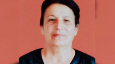 Oğlu tərəfindən öldürülən qadın müəllim olub&nbsp;- FOTO