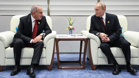 Paşinyan Putinlə görüşəcək