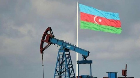 Azərbaycan neftinin qiyməti 2 dəfədən çox artdı - Rekordu təzələdi