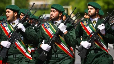 İsrail SEPAH-ın təcrübəli zabitini məhv etdi