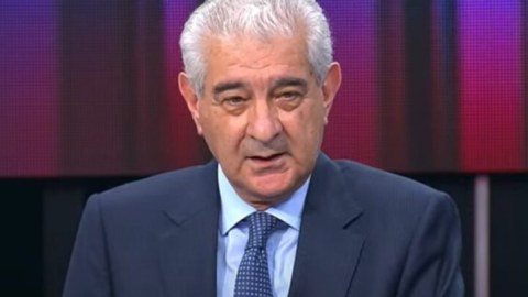 Əli Əhmədovun qayınanası vəfat edib
