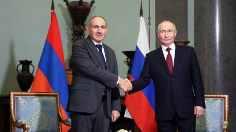 Paşinyan Putinlə təkbətək görüşəcək - YENİLƏNİB