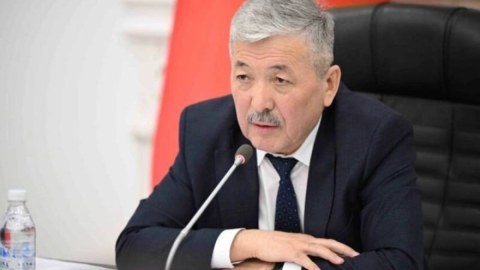 Qırğızıstanın Baş naziri Azərbaycana gəldi