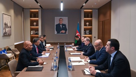 Ceyhun Bayramov Hindistanlı diplomatla görüşdü