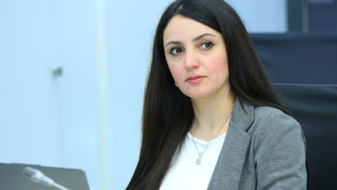 Universitetdə yeni mətbuat katibi
