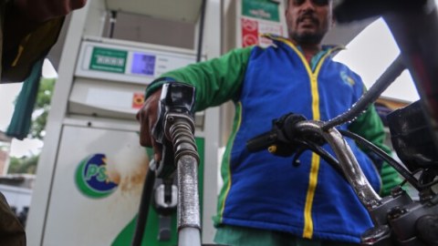 Pakistanın 12 günlük neft ehtiyatı qalıb