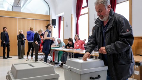 Macarıstanda parlament seçkilərində səsvermə başa çatıb