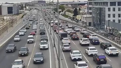 Hazırda tıxac olan yolların SİYAHISI